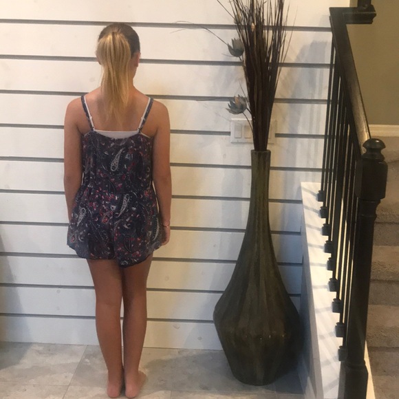 American Eagle Outfitters Romper - Picture 3 of 8